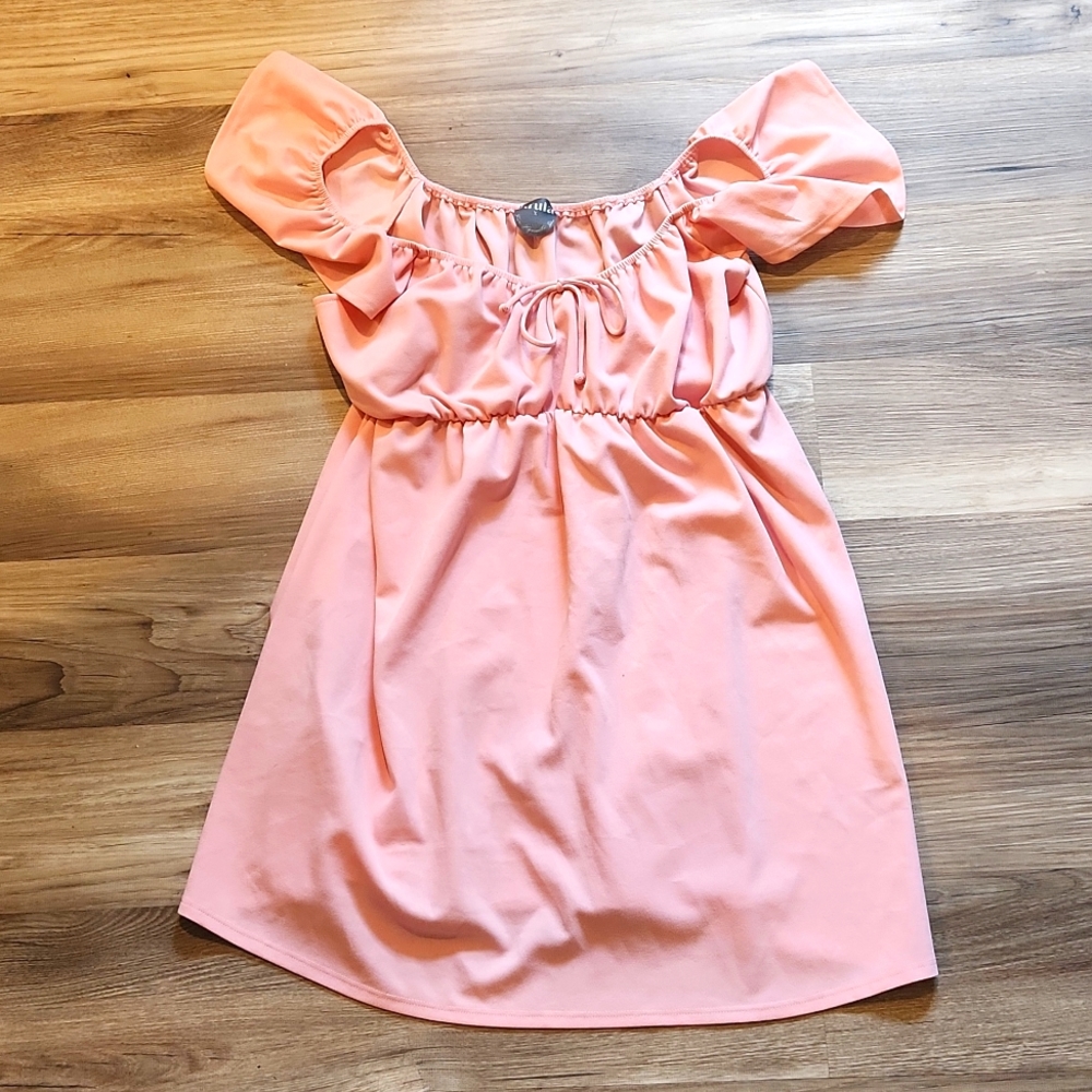 ARULA Off The Sholder Dress
